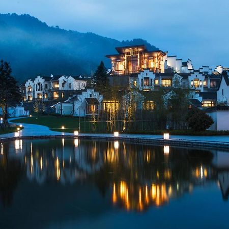 Banyan Tree Hotel Huangshan-The Ancient Charm Of Huizhou, A Paradise Exterior foto