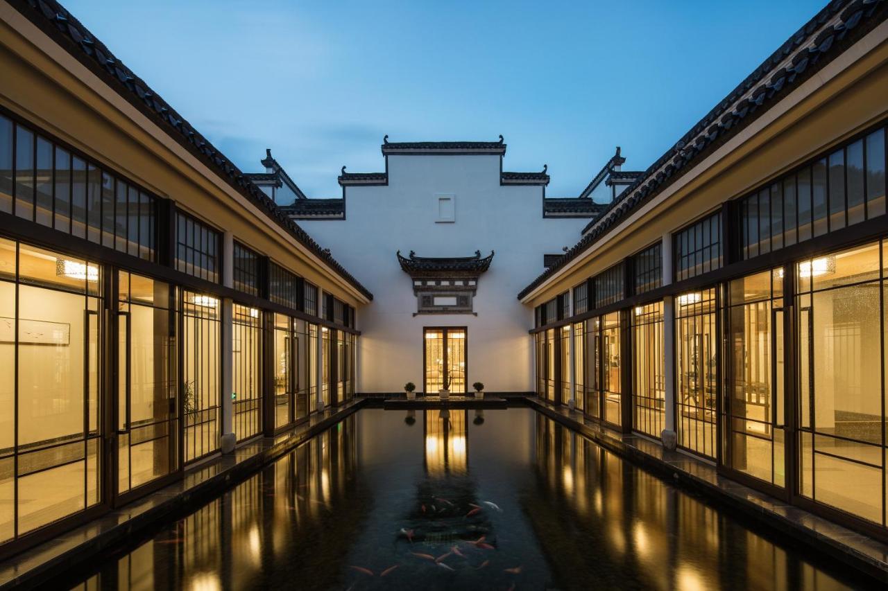 Banyan Tree Hotel Huangshan-The Ancient Charm Of Huizhou, A Paradise Exterior foto