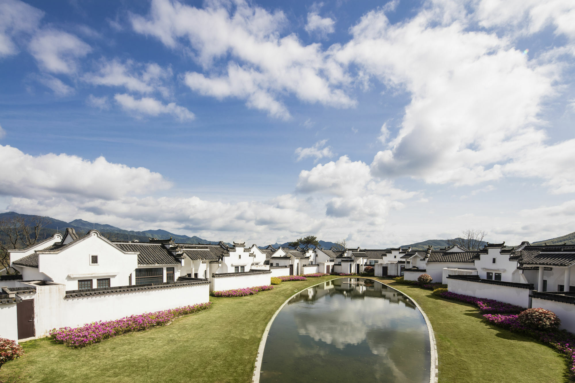 Banyan Tree Hotel Huangshan-The Ancient Charm Of Huizhou, A Paradise Exterior foto